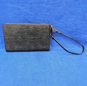 Louis Vuitton Epi Black Leather Strap Pochette